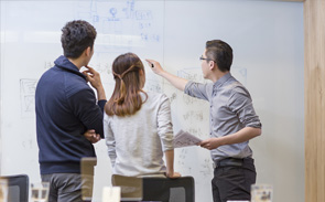 創(chuàng)意小組